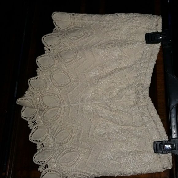 Shorts - Picture 2 of 2